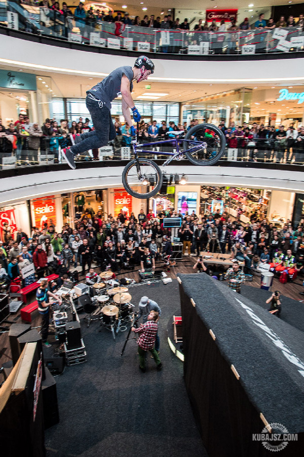 Arkády Downmall 2014 