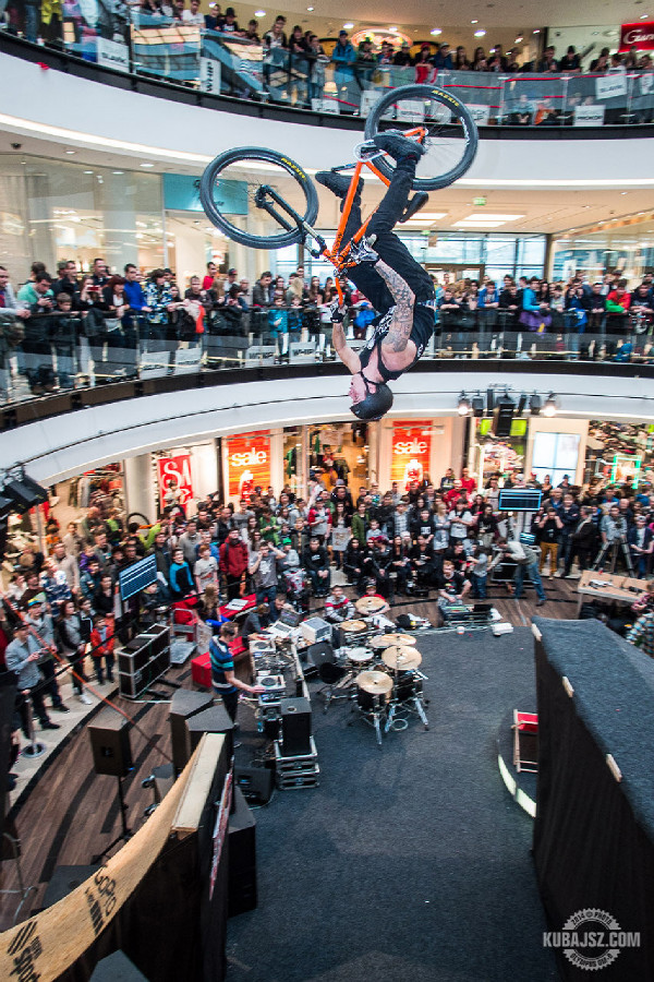 Arkády Downmall 2014 