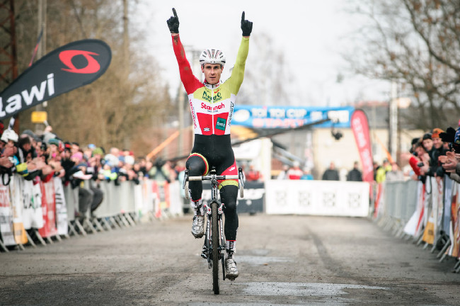 MCŘ v cyklokrosu, Loštice 2014: první vítězství na domácím šampionátu