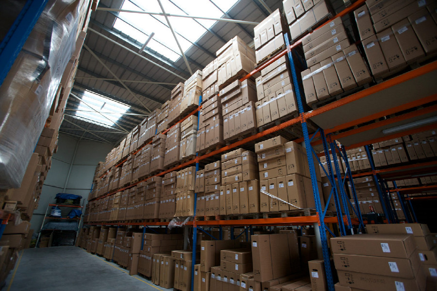 Na návštěvě v Leader Foxu  - sklad hotových kol