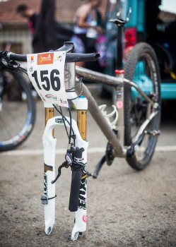 Bike Denisy Bartizalové po tvrdém pádu