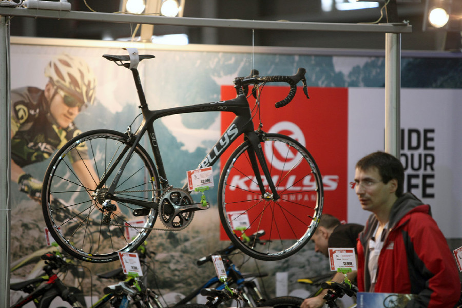 Velký stánek přivezl také Kellys