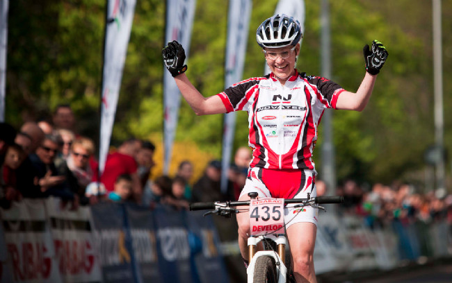 ČP MTB XCO Teplice 2014: Janka Števková se po mateřské pauze vrátila s plnou parádou