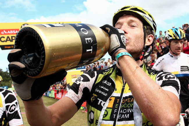 Cape Epic 2014: Kristián splachuje prach a nervozitu z posledního dne
