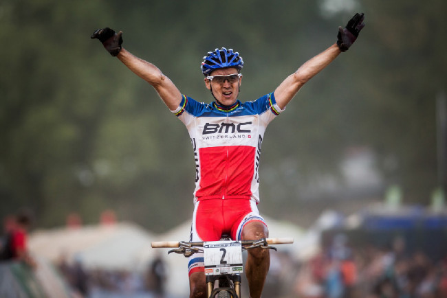 Julien Absalon a jeho 27. vítězství v závodě Světového poháru