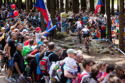 sekce Rock'n'Roll v obležení