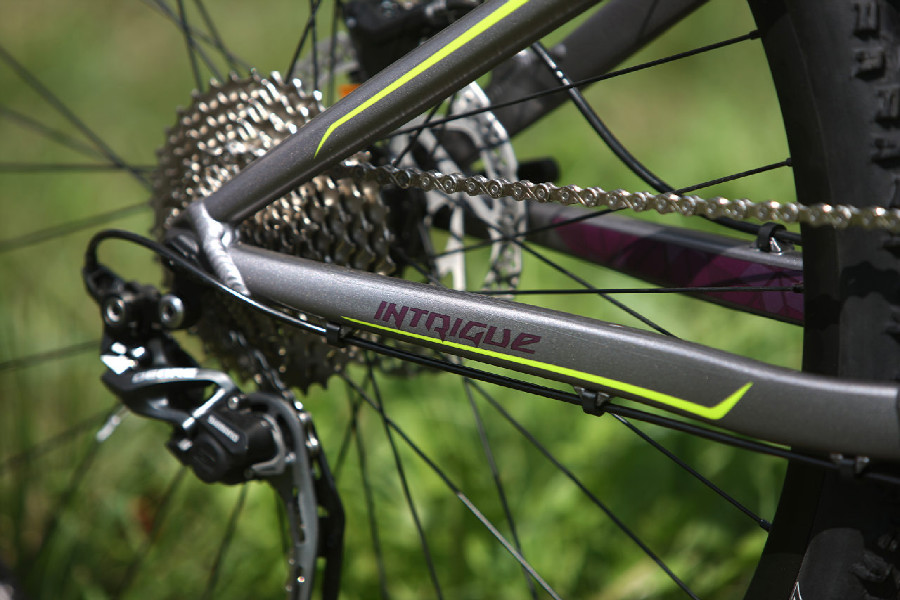 Giant Intrigue 27.5 2