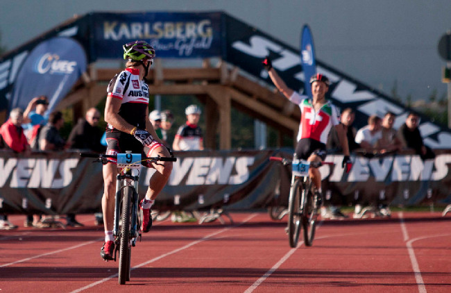 Daniel Federspiel si pohodě dojíždí pro vítězství a obhajobu titulu