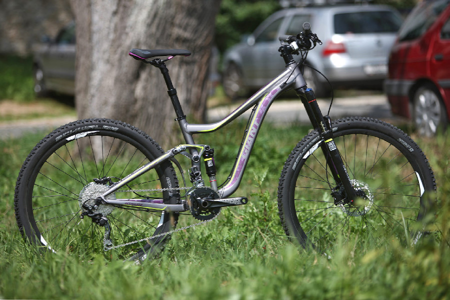 Giant Intrigue 27.5 2