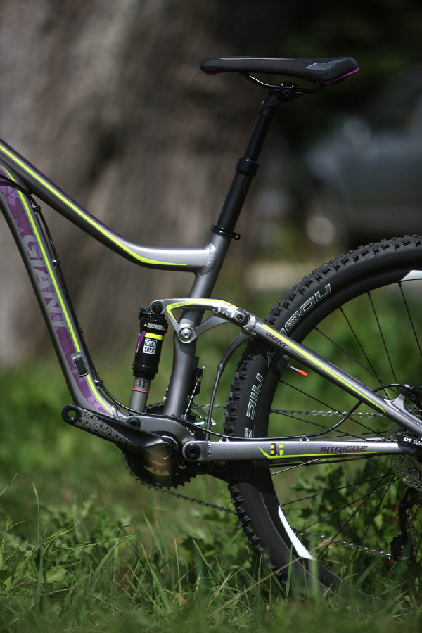 Giant Intrigue 27.5 2