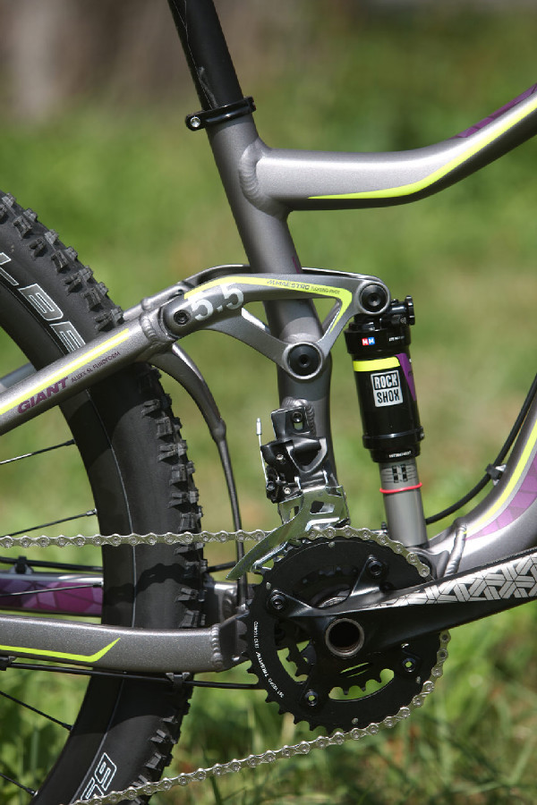 Giant Intrigue 27.5 2