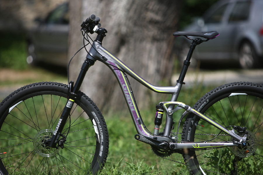 Giant Intrigue 27.5 2