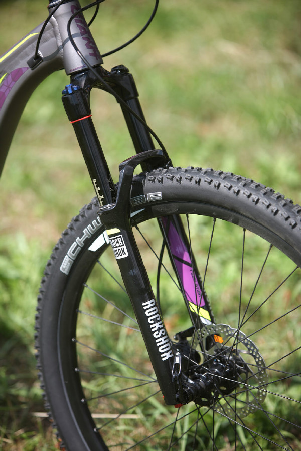 Giant Intrigue 27.5 2