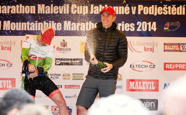 Malevil Cup 2014: stříkačka v podání Kulhavého a Berkové
