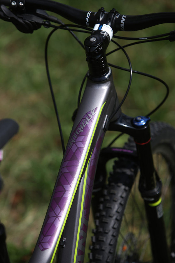 Giant Intrigue 27.5 2