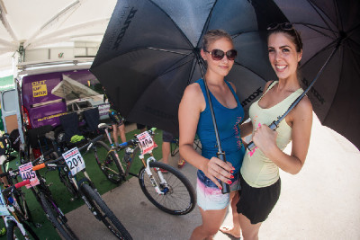 V Praze bylo blaze. A vedro.