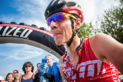 Jaroslav Kulhavý to neměl zadarmo