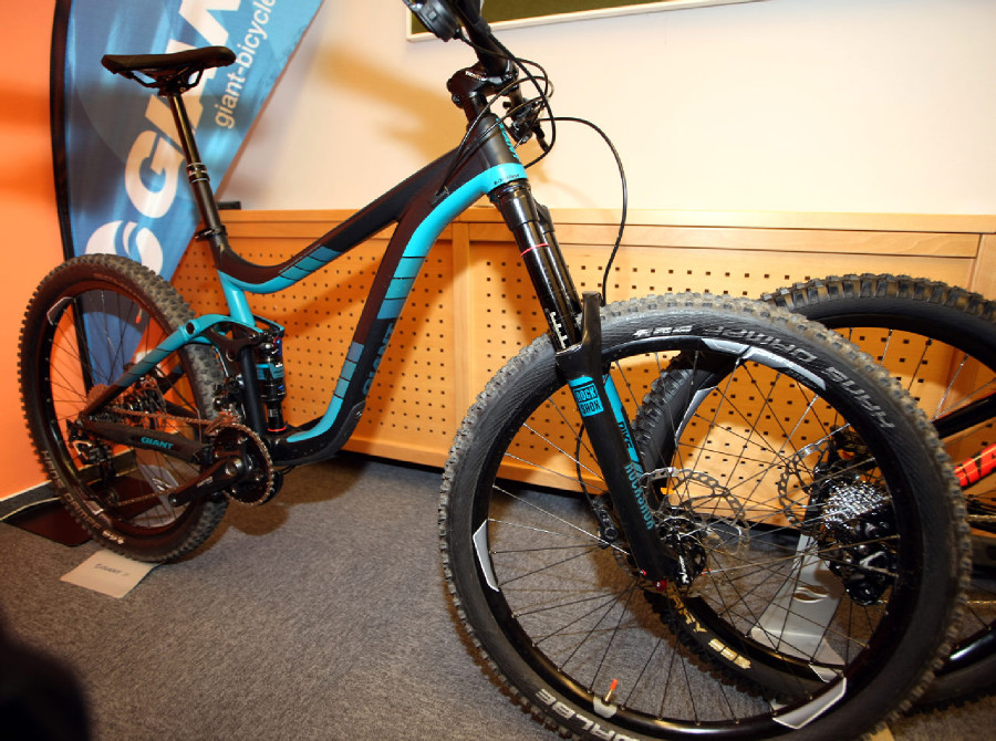 Giant 2015 prezentace