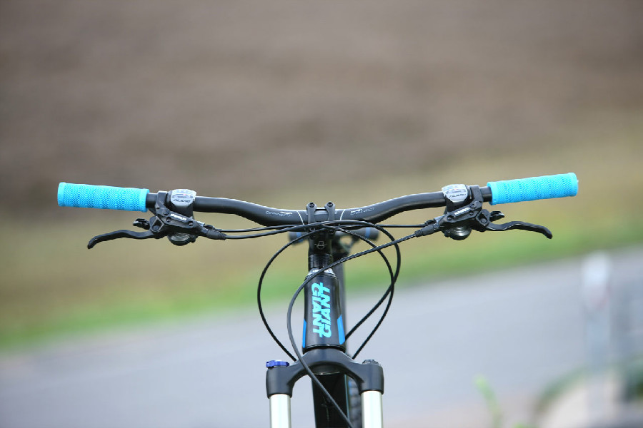 Giant 2015 prezentace