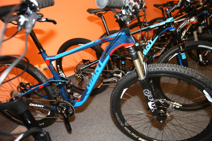 Giant 2015 prezentace