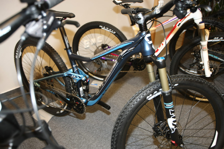 Giant 2015 prezentace