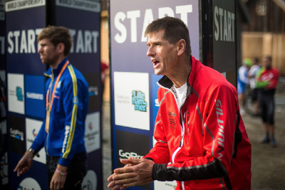 reprezentační kouč Viktor Zapletal burcuje svého svěřence