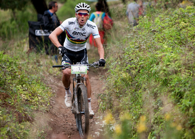 Roc d Azur 2014 - Absalon hlásí defekt