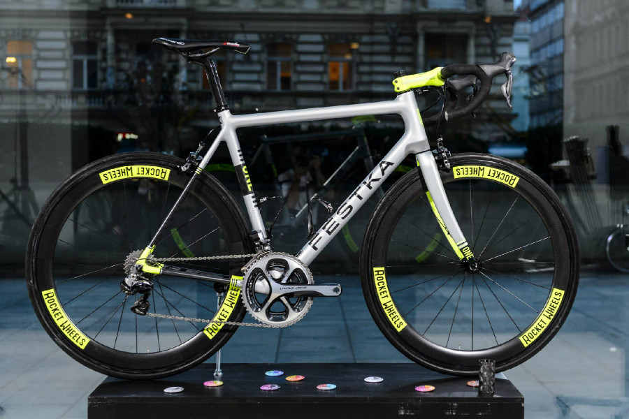 Festka - More Than One party