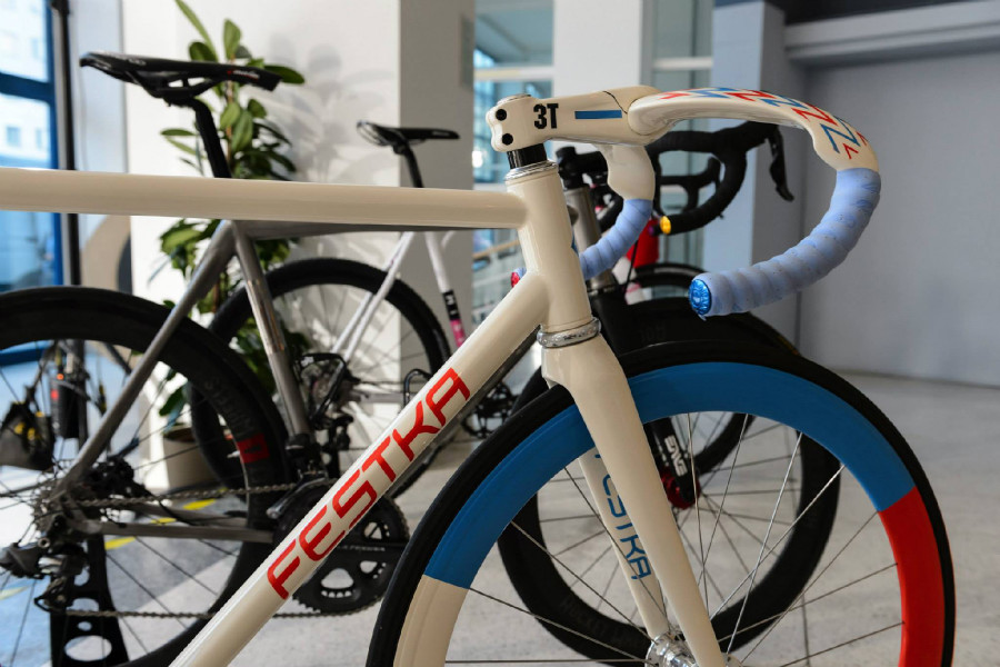 Festka - More Than One party