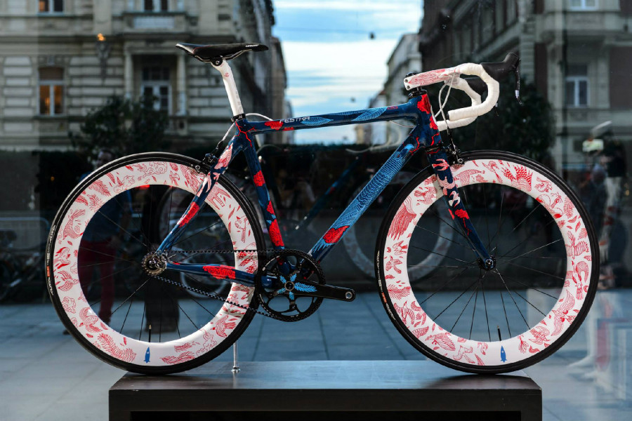 Festka - More Than One party