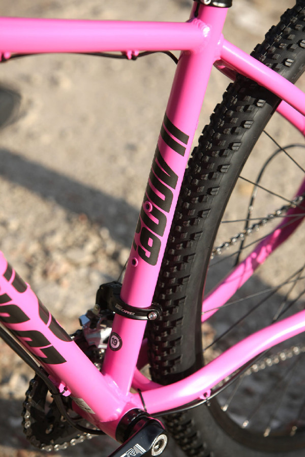 Amulet Big José! 29 11.400 2015