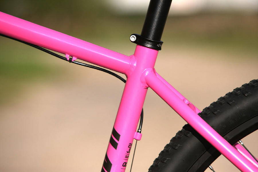 Amulet Big José! 29 11.400 2015