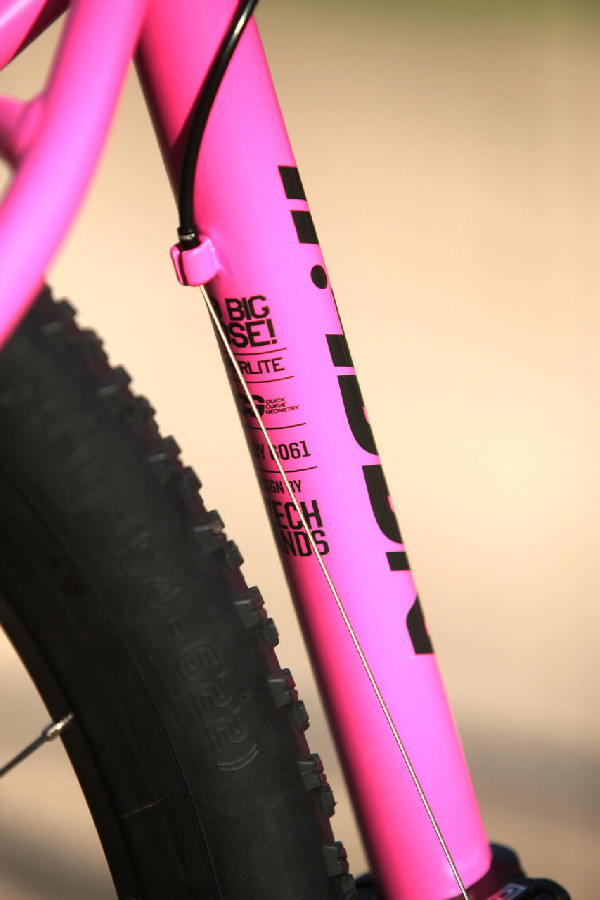 Amulet Big José! 29 11.400 2015