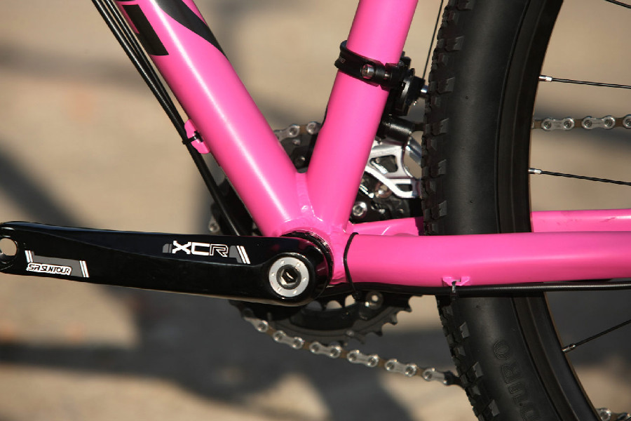 Amulet Big José! 29 11.400 2015