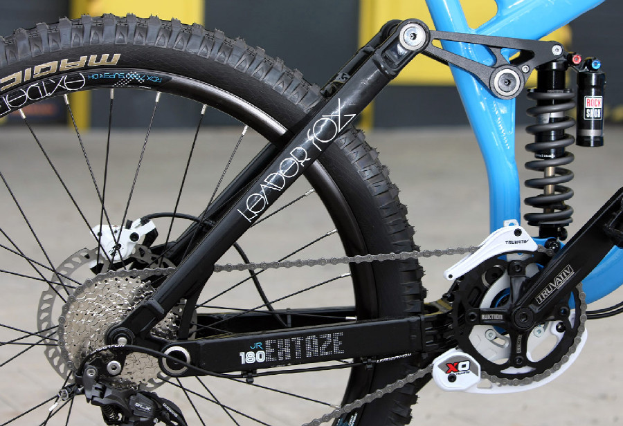 Leader Fox Extaze 2015