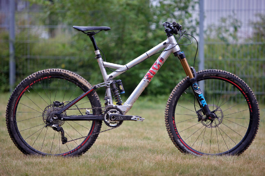 Ghost Riot LT 2016 prototyp