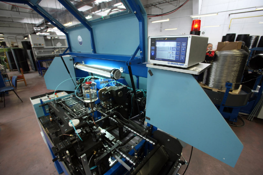 Remerx - pohled na výrobu závitů a hlaviček