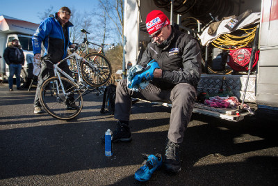 přípravy v týmu Mathieu van der Poela