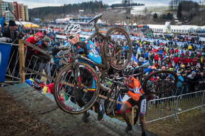 Kevin Pauwels a Lars van der Haar 