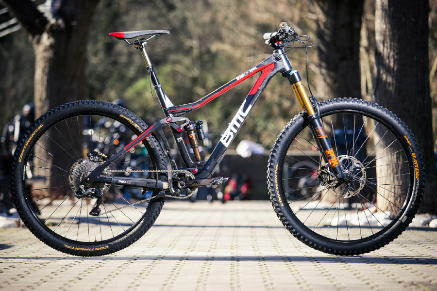 Představení BMC Trailfox TF01 XTR Di2