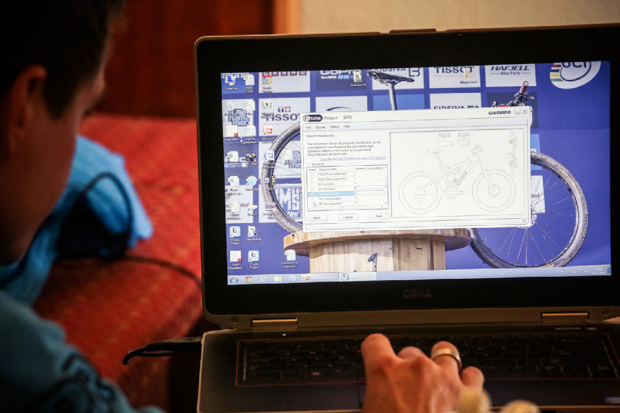 Představení BMC Trailfox TF01 XTR Di2