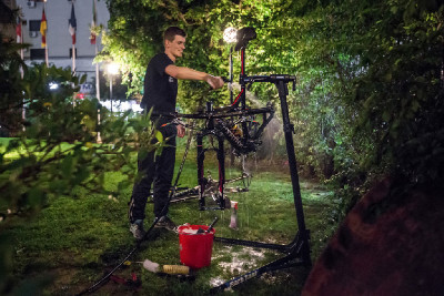 noční šichta Tomáše Dvořáka