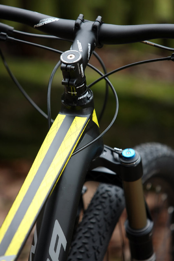 Merida Big Seven Lite 800