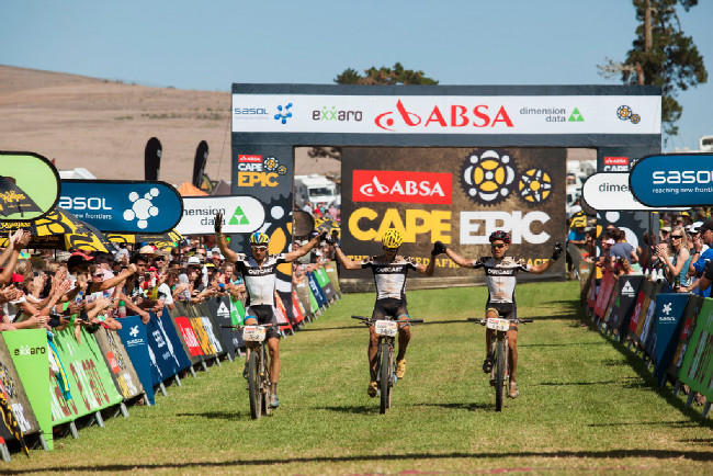 Outcasters - bikeři, kteří ztratily své parťáky