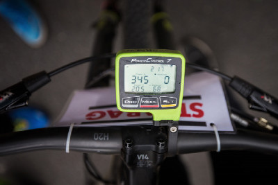 průměrná data Kristiana Hynka