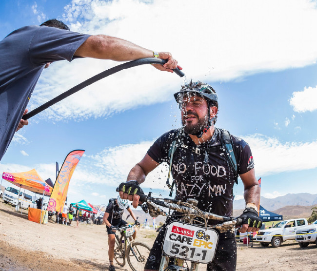 Dnešní vedro se muselo hasit....!