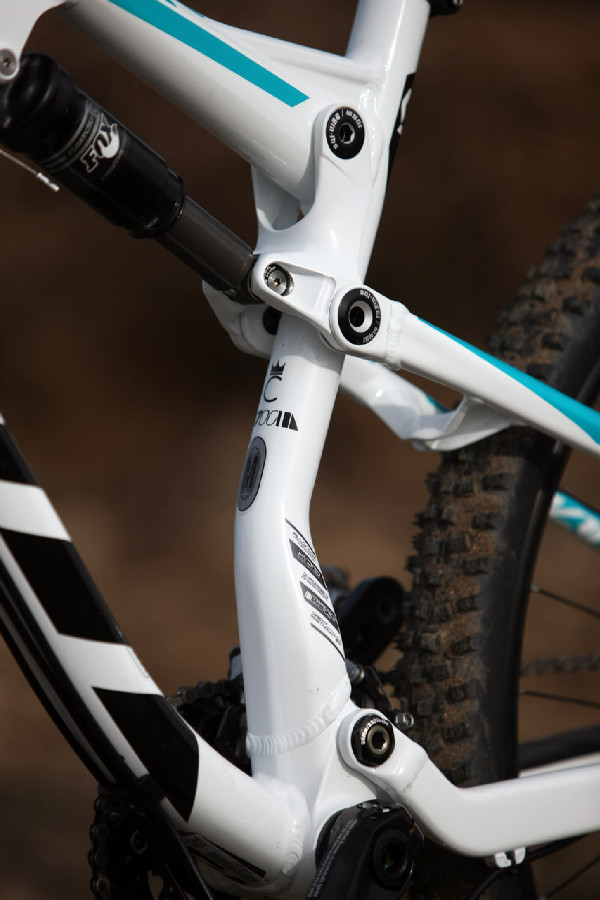 Scott Contessa Spark 700