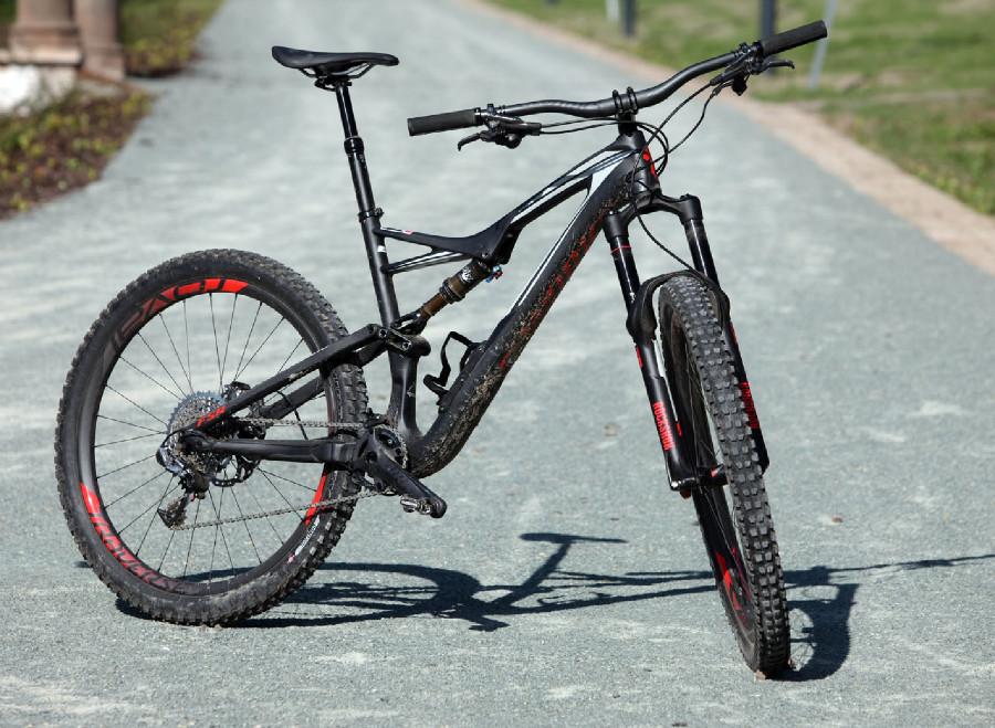 Prezentace trailových novinek Specialized 2016