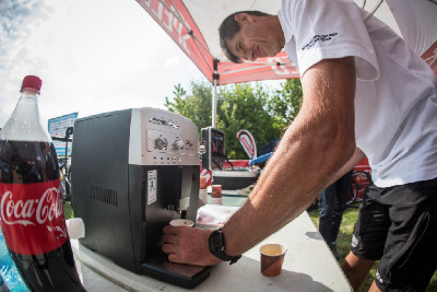 Rychlé kafíčko hlavního pořadatele Viktora Zapletala