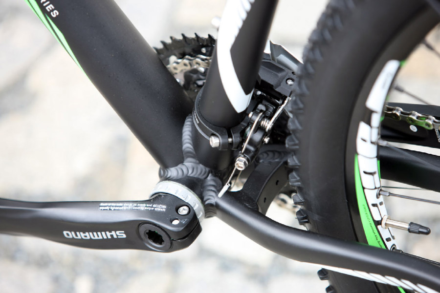 Rock Machine Torrent 70 29